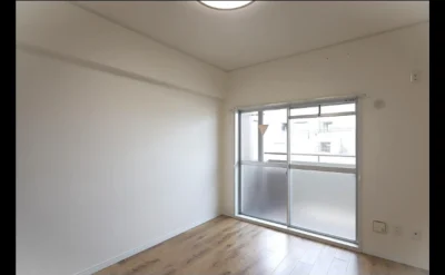 朝日プラザ湯里 洋室