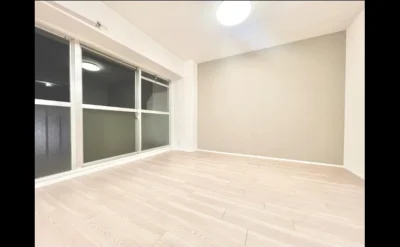 エンゼルハイム上野芝 洋室