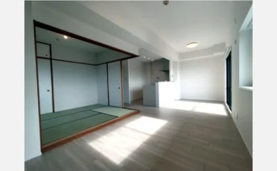 ブリティッシュ・ティンバー泉佐野スウィート　リビング2