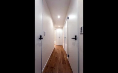 ランズ南森町　廊下1