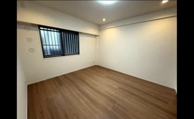 ネバーランドシエル箕面 洋室1