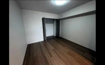 ネバーランドシエル箕面 洋室4