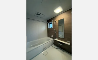 ルネブラン・クール北千里古江台 バスルーム1