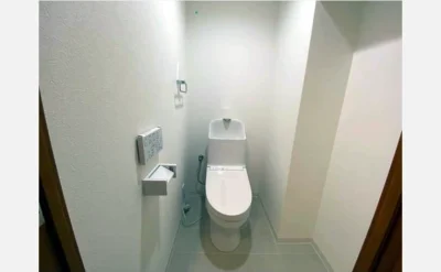 ルネブラン・クール北千里古江台 トイレ1