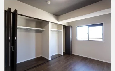 ライオンズマンション鶴橋 洋室1