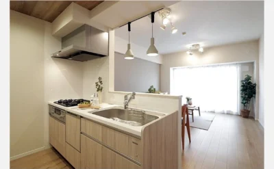 ファミールパーク鶴見 リビング4