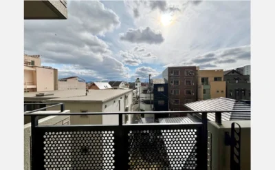 グランドメゾン小阪 外観1