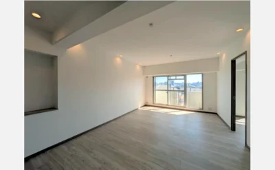 千舟リバーサイドヴィラＤ棟 リビング2