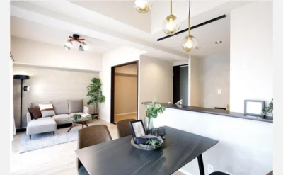 ルモン東加賀屋 リビング1