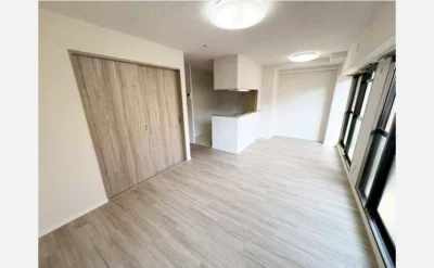 エンゼルハイム千里山 リビング1