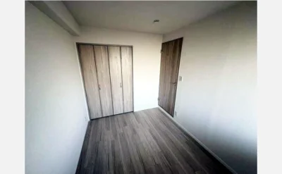 エンゼルハイム千里山 洋室1