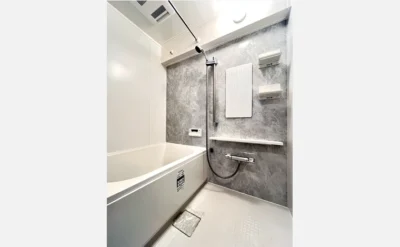 チサンマンション第五江坂 710号室のバスルーム1