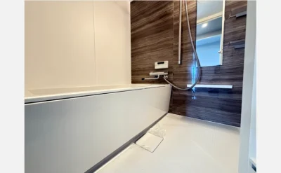 ファミールハイツ城東Ａ棟 1401号室のバスルーム1