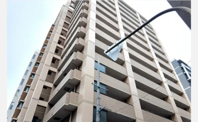 ローレルコート阿波座 304号室の外観1