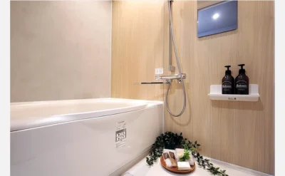 朝日プラザ北畠西 704号室のバスルーム1