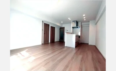 プライムハイツ新大阪 823号室のリビング1