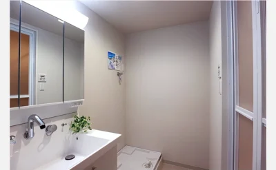 四ツ橋セントラルハイツ 906号室の洗面所1