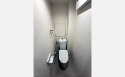 ネオコーポ門真東弐番街 813号室のトイレ1